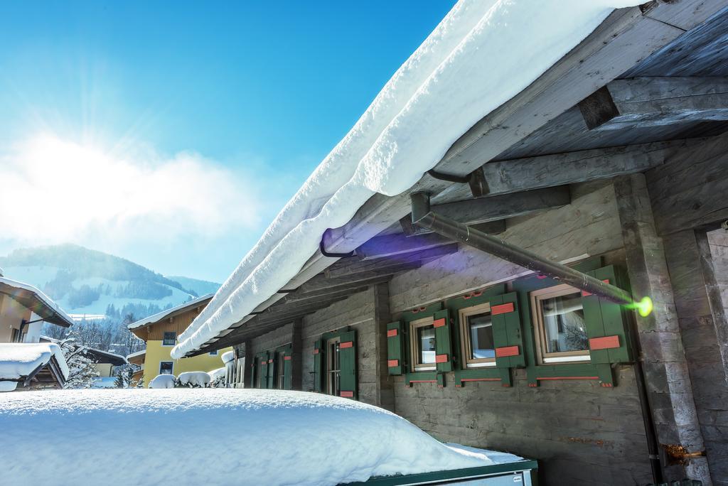 Pension Restaurant Dorfalm Leogang Exterior photo